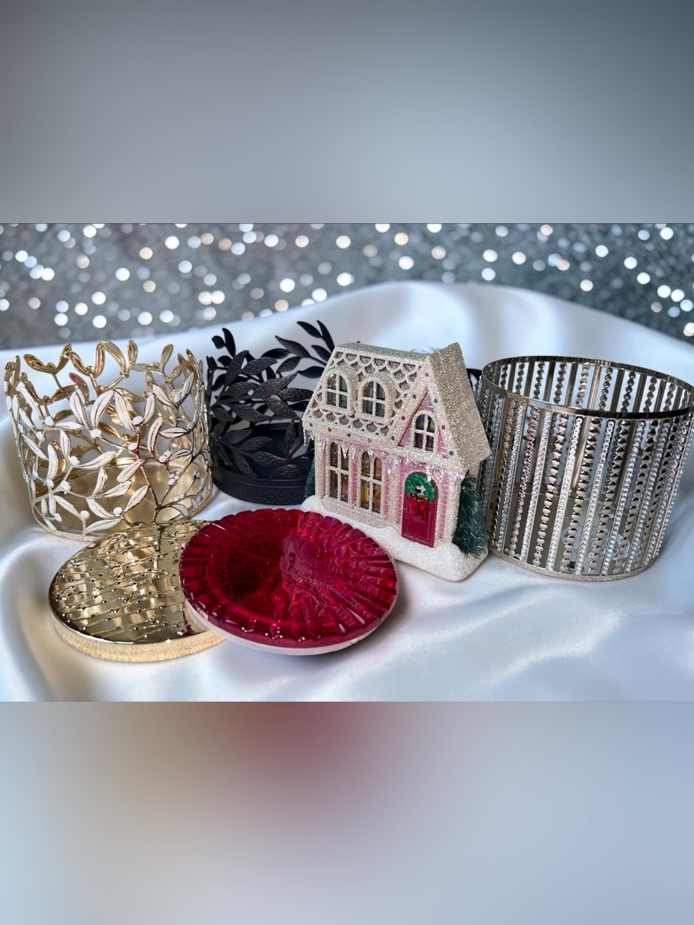 Bath & Body Works 3-Wick Candle Holders and Christmas House Light-Up Wall Plug